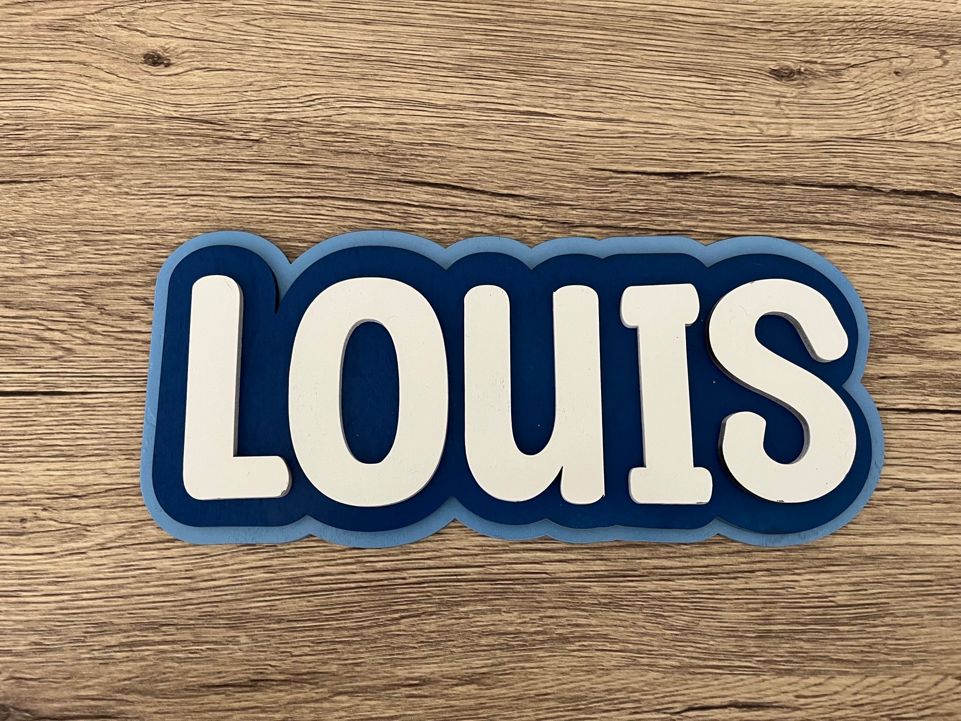 CUSTOM LOGO & WALL SIGNS