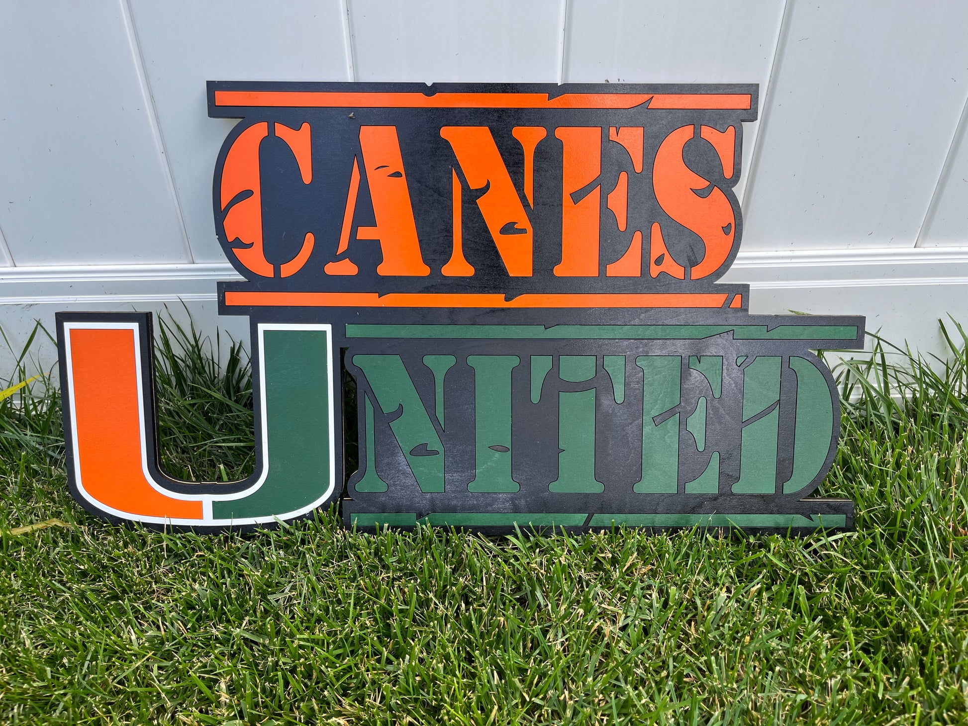 CUSTOM LOGO WALL SIGNS