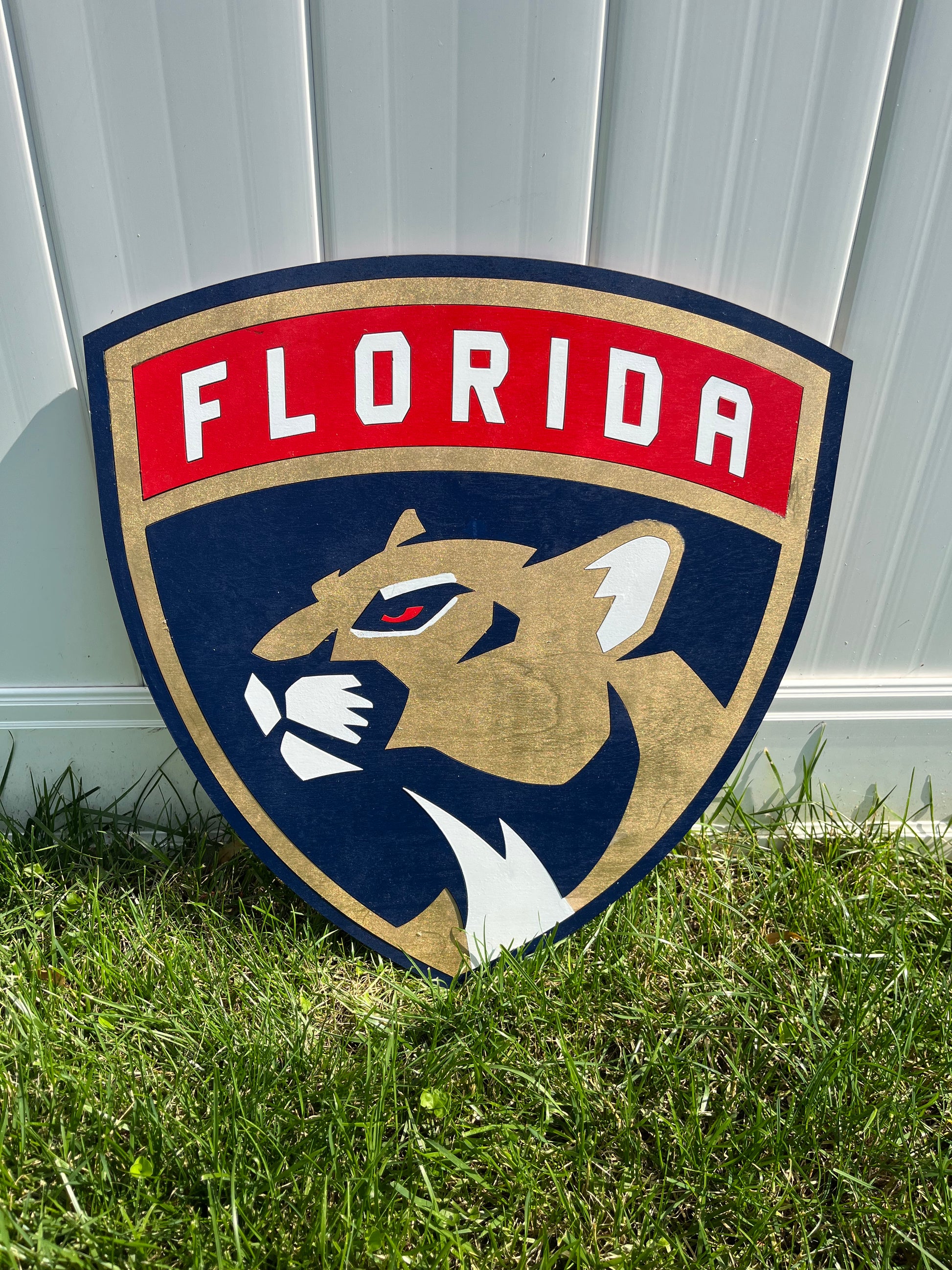 CUSTOM LOGO WALL SIGNS